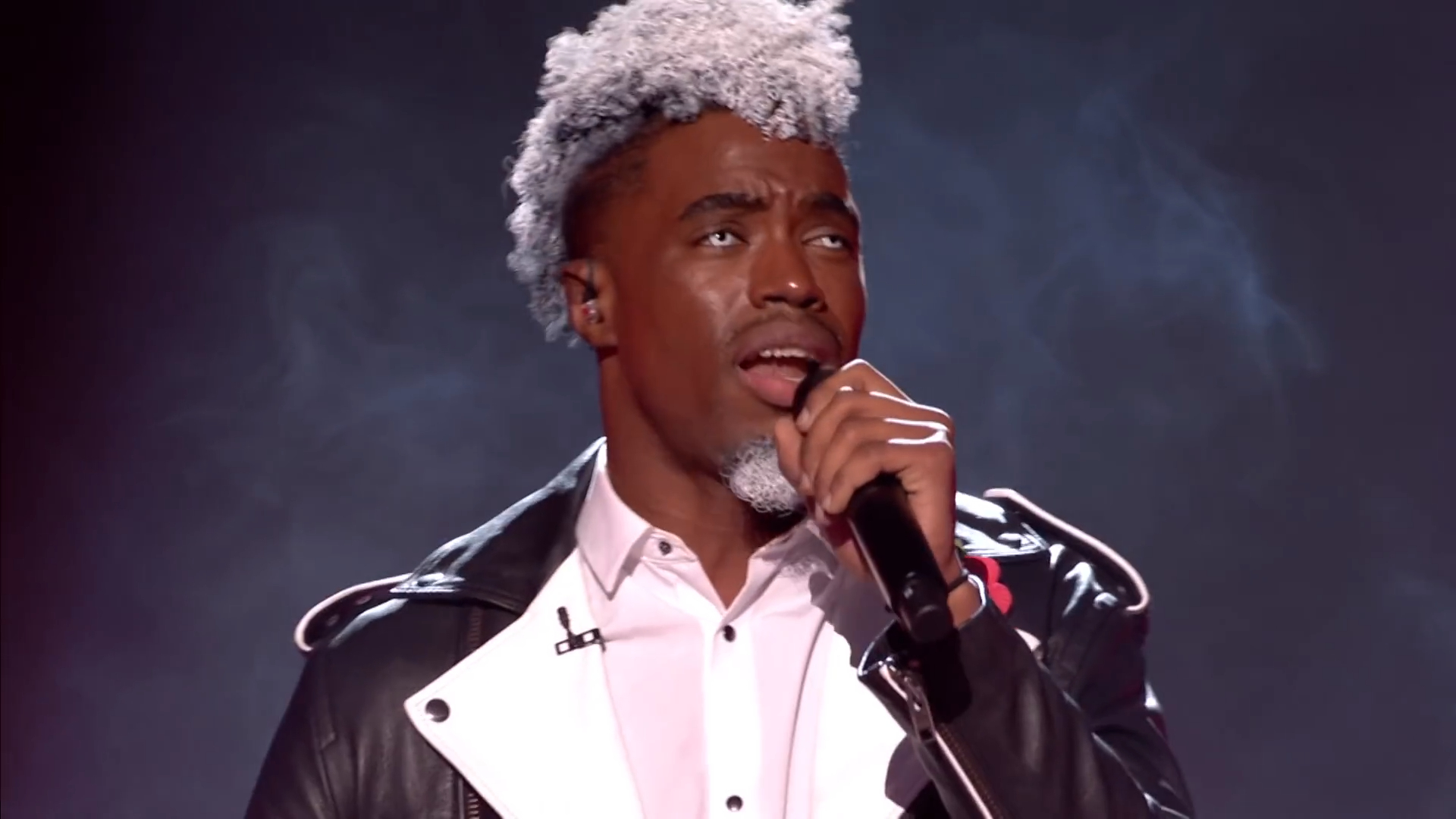 Dalton Harris stuns the X Factor crowd on Fright Night with this spine-tingling rendition of Radiohead’s Creep.