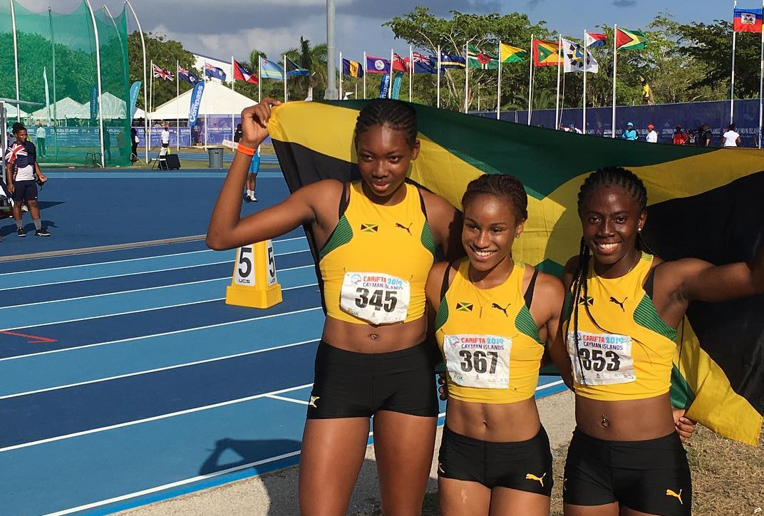 Team Jamaica U-20 Girls wins 4x100m Gold at Carifta Games 2019